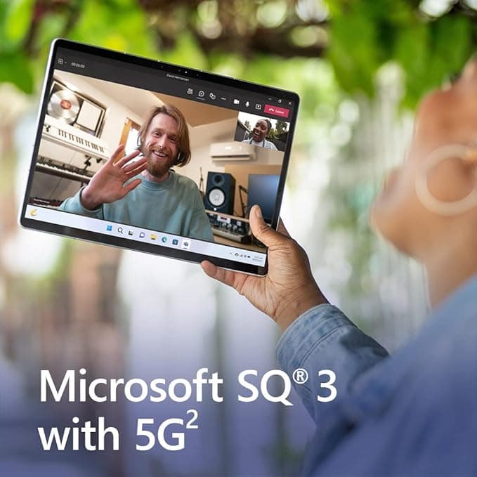 Microsoft Surface Pro 9 (2022), tabletă și laptop 2 în 1 de 13" Intel i5 de a 12-a generație  8 GB RAM, stocare de 256 GB cu Windows 11 RESIGILAT — 3