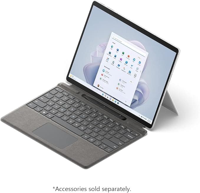 Microsoft Surface Pro 9 (2022), tabletă și laptop 2 în 1 de 13" Intel i5 de a 12-a generație  8 GB RAM, stocare de 256 GB cu Windows 11 RESIGILAT