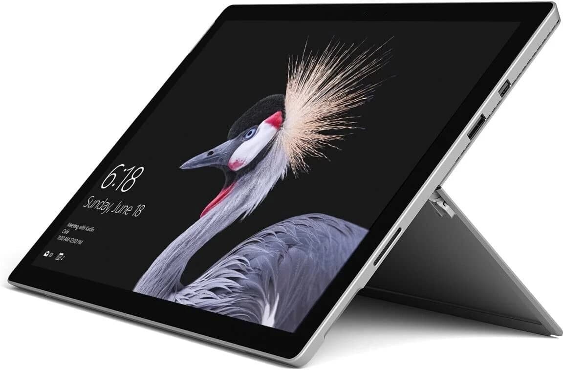 Laptop Microsoft Surface Pro 5, 8GB RAM, 256GB SSD, Core i5-7300U, ecran tactil PRODUS RESIGILAT